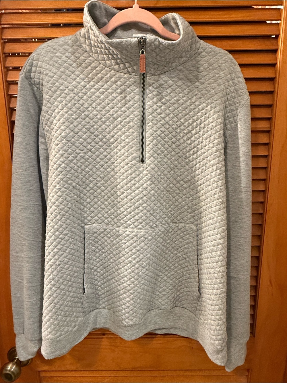 Quilted Quarter-Zip Pullover - Light Gray